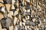 Fichten-Brennholz – 20 kg – 25 cm – ofenfertig und trocken – für Kamin und Holzofen – Bild 2